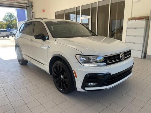 2021 Volkswagen Tiguan 2.0T SE R-Line Black