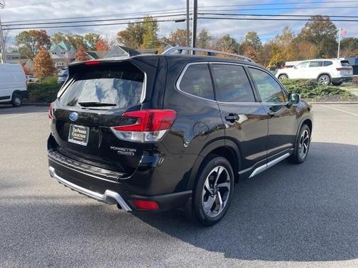2023 Subaru Forester Touring