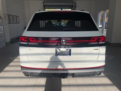 2025 Volkswagen Atlas 2.0T Peak Edition