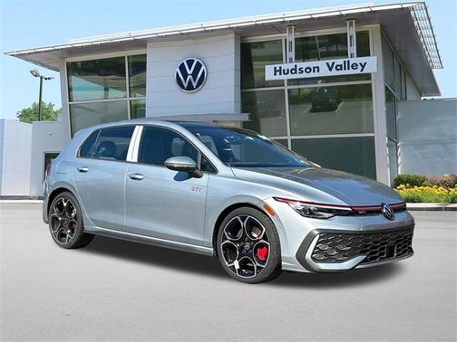 2025 Volkswagen Golf GTI 2.0T Autobahn