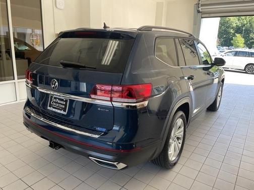 2023 Volkswagen Atlas 3.6L SE w/Technology