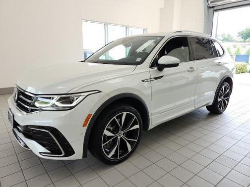 2022 Volkswagen Tiguan 2.0T SEL R-Line
