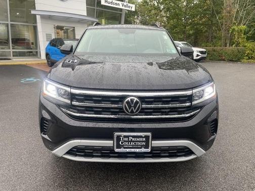 2022 Volkswagen Atlas 3.6L SE w/Technology