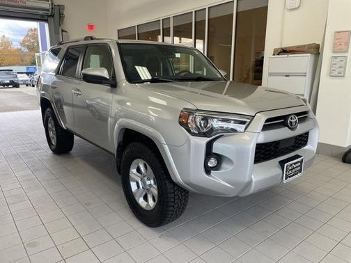 2023 Toyota 4Runner SR5