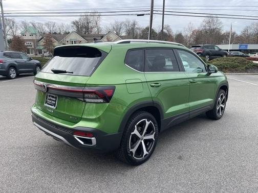 2025 Volkswagen Taos 1.5T SEL