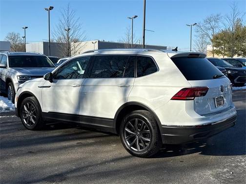 2022 Volkswagen Tiguan 2.0T SE