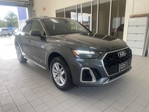 2023 Audi Q5 45 S line quattro Premium