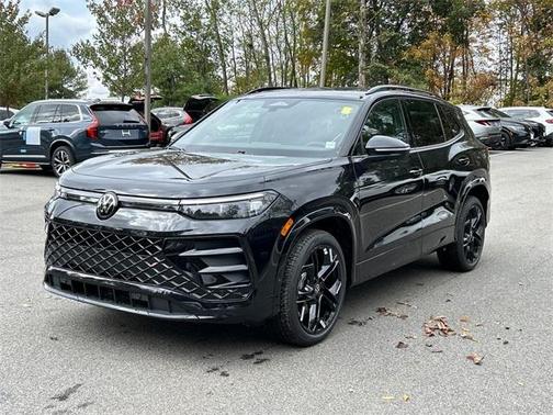 2025 Volkswagen Tiguan 2.0T SE R-Line Black