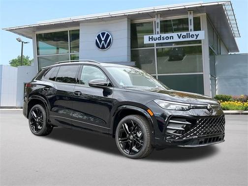 2025 Volkswagen Tiguan 2.0T SE R-Line Black