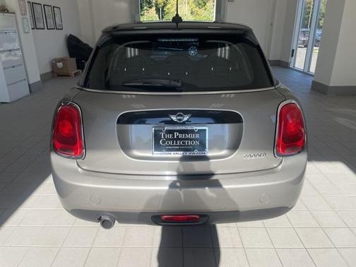 2016 MINI Hardtop Cooper