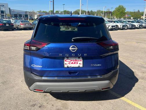 Caspian Blue Metallic 2022 Nissan Rogue SV