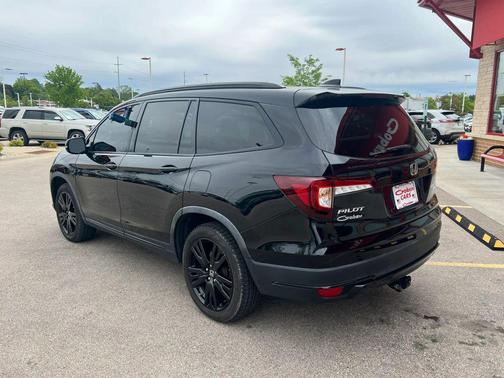 Crystal Black Pearl 2020 Honda Pilot AWD Black Edition