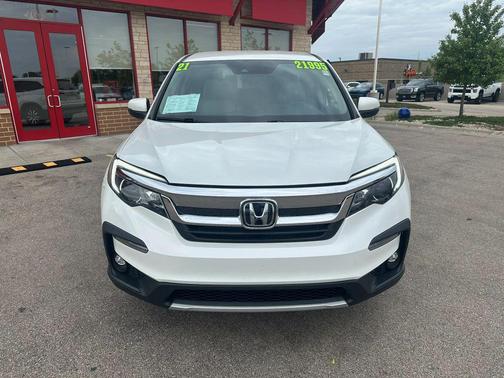 White 2021 Honda Pilot EX Sport Utility 4D