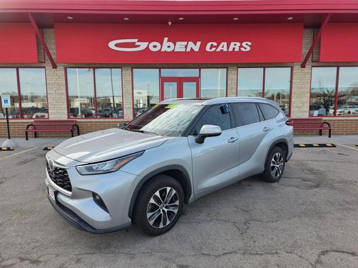 2020 Toyota Highlander XLE