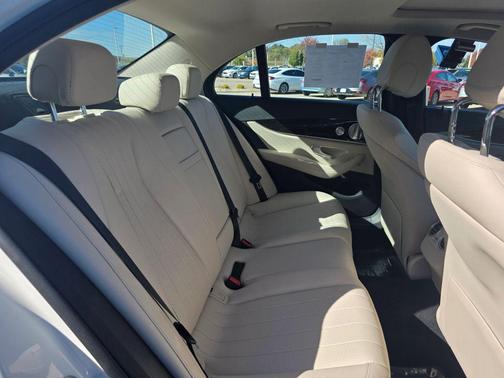 2018 Mercedes-Benz E-Class E 300 Sedan 4D