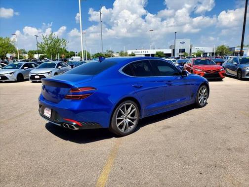2022 Genesis G70 2.0T AWD
