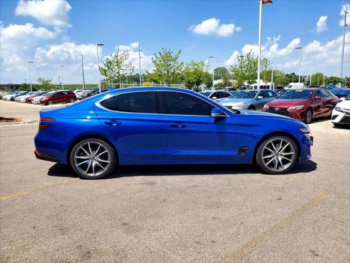 2022 Genesis G70 2.0T AWD