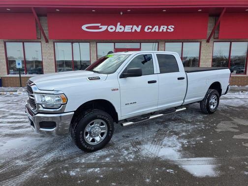 2022 RAM 2500 Tradesman Crew Cab 4x4 8' Box