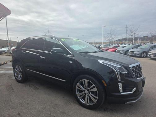 2024 Cadillac XT5 Sport