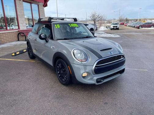 2016 MINI Hardtop Cooper S