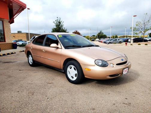 1997 Ford Taurus GL