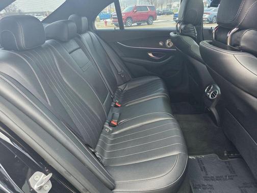 2017 Mercedes-Benz E-Class 4MATIC