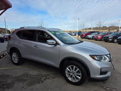 2019 Nissan Rogue SV