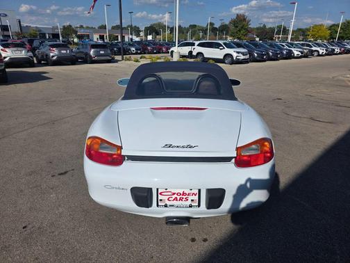 1998 Porsche Boxster Cabriolet 2D