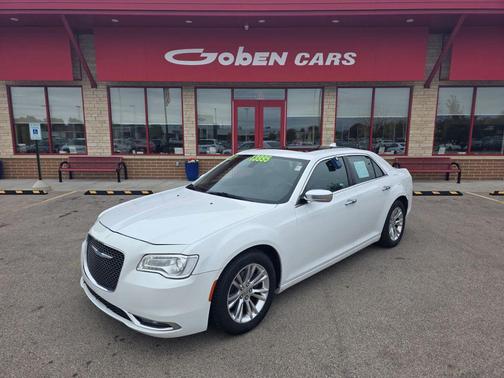 2017 Chrysler 300C Base