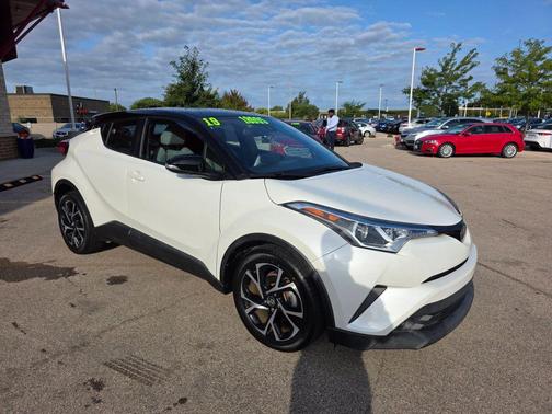 2019 Toyota C-HR XLE