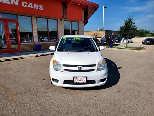 2006 Scion xA Hatchback 4D