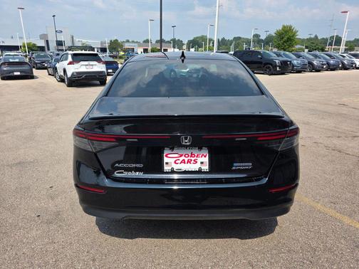2023 Honda Accord Hybrid Base
