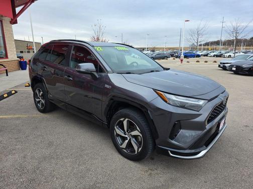 2022 Toyota RAV4 Prime SE