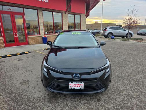 2025 Toyota Corolla Hybrid SE