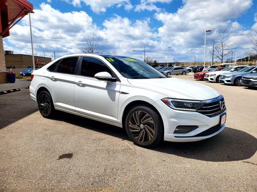 2019 Volkswagen Jetta 1.4T SEL Premium