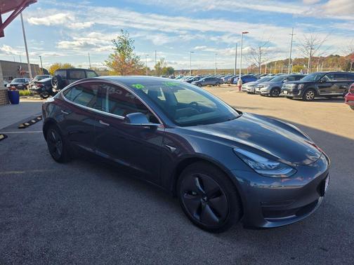2020 Tesla Model 3 Standard Range Plus