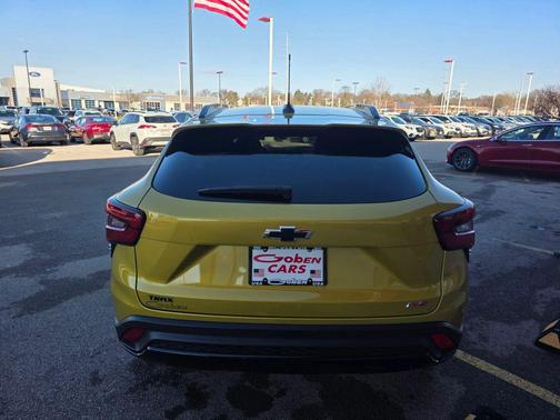 2025 Chevrolet Trax FWD 2RS