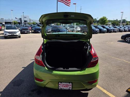 2012 Hyundai Accent GS