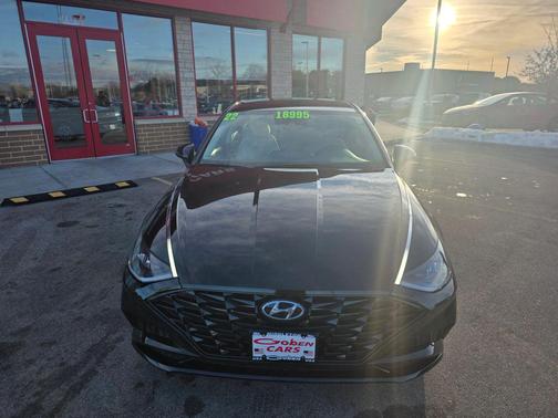 2022 Hyundai SONATA SEL