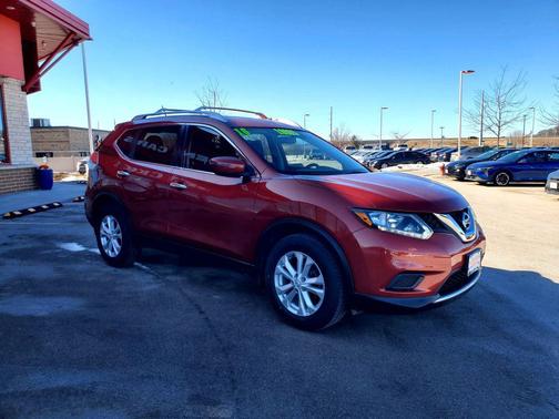 2016 Nissan Rogue SV