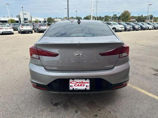 2020 Hyundai ELANTRA Limited