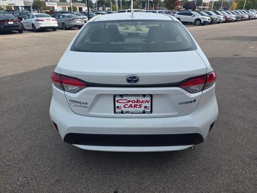 2020 Toyota Corolla Hybrid SE