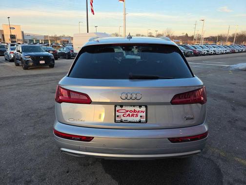 2018 Audi Q5 2.0T Tech Premium