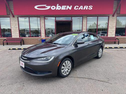 Granite Crystal Metallic 2015 Chrysler 200 LX