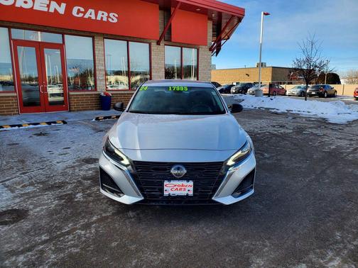 2024 Nissan Altima 2.5 SV