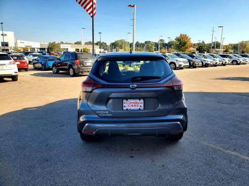 2024 Nissan Kicks S