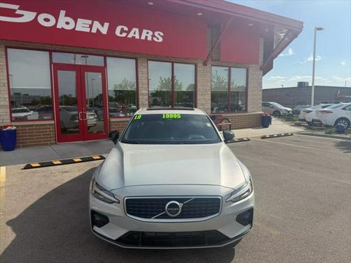 2019 Volvo S60 T6 R-Design