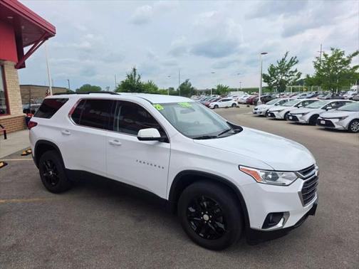 2020 Chevrolet Traverse LT Cloth
