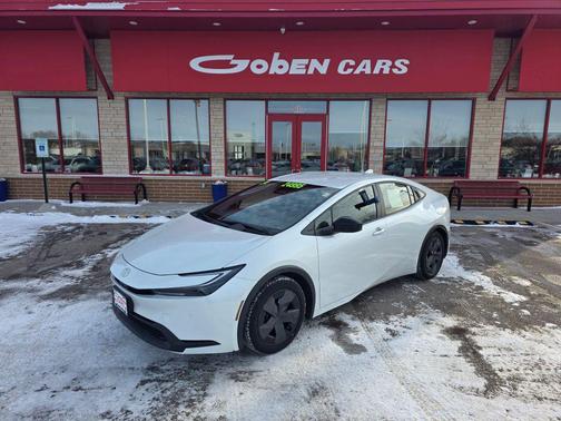 2024 Toyota Prius LE