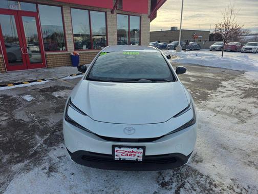 2024 Toyota Prius LE